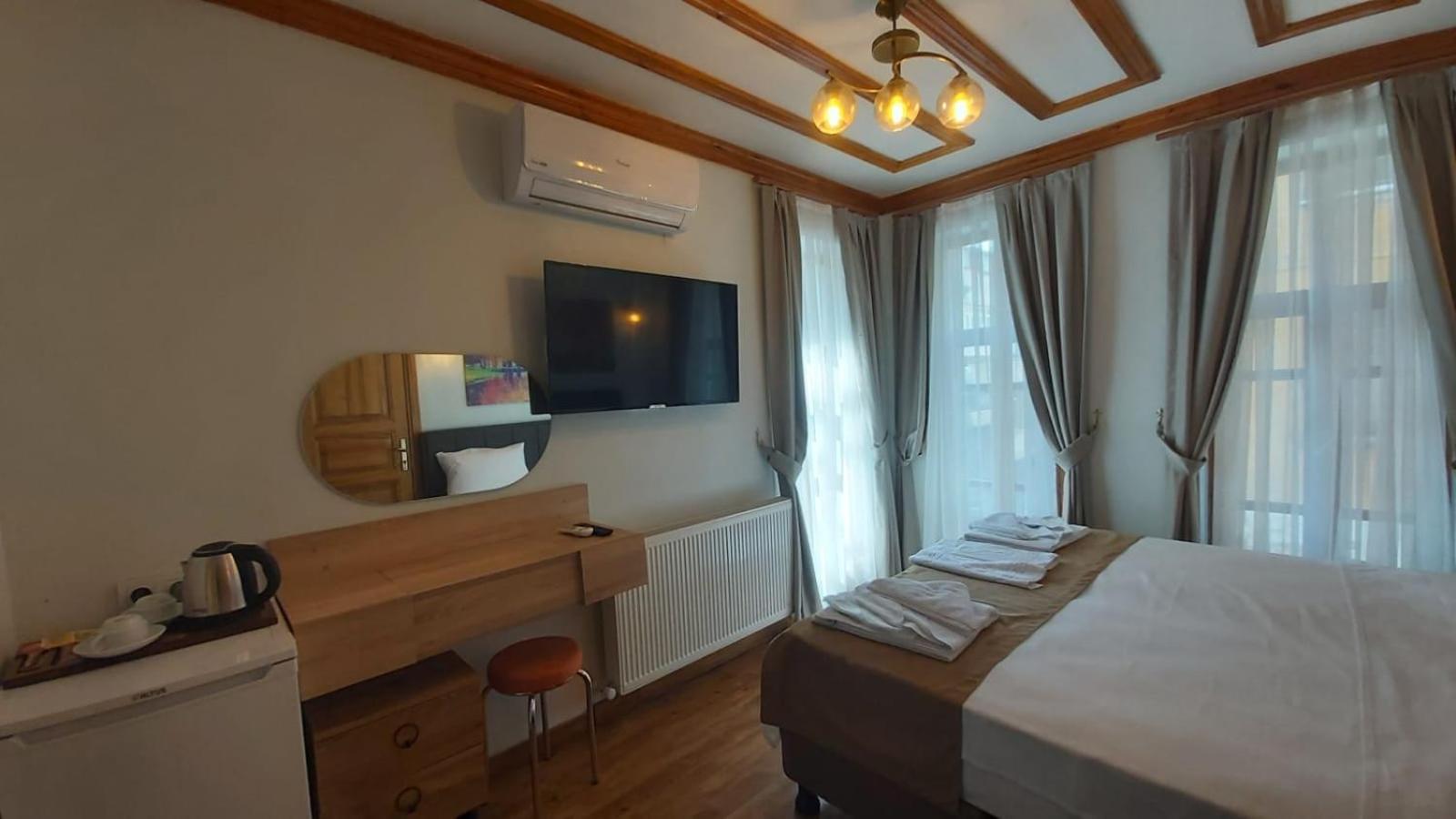 B&B Fevzi Pasa & *